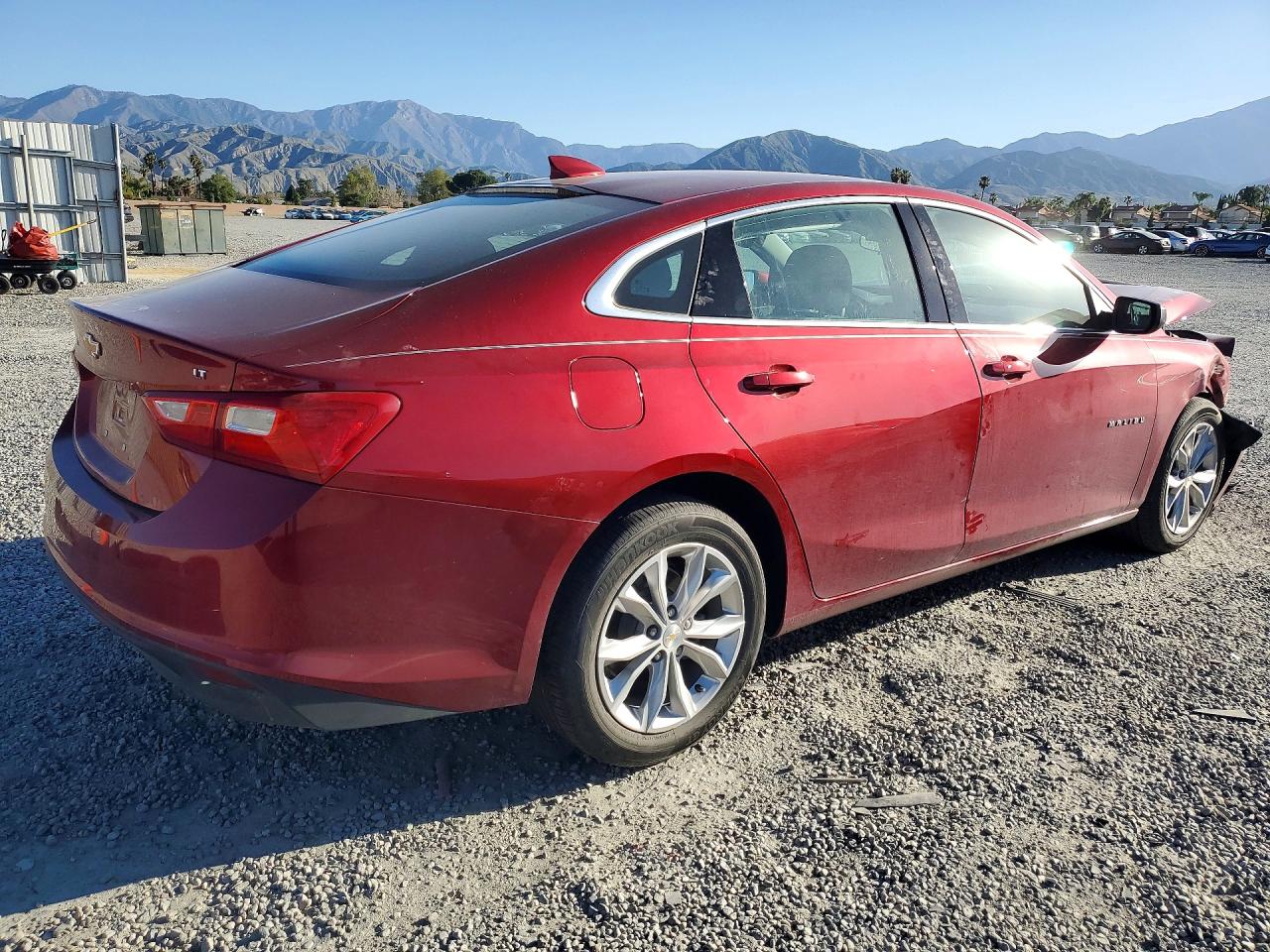 2024 CHEVROLET MALIBU LT photo 3