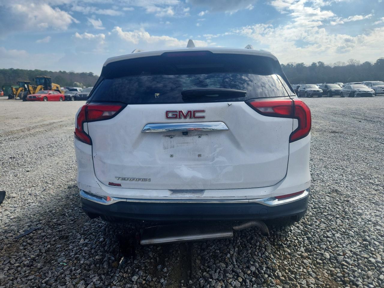 2020 GMC TERRAIN SLT photo 11