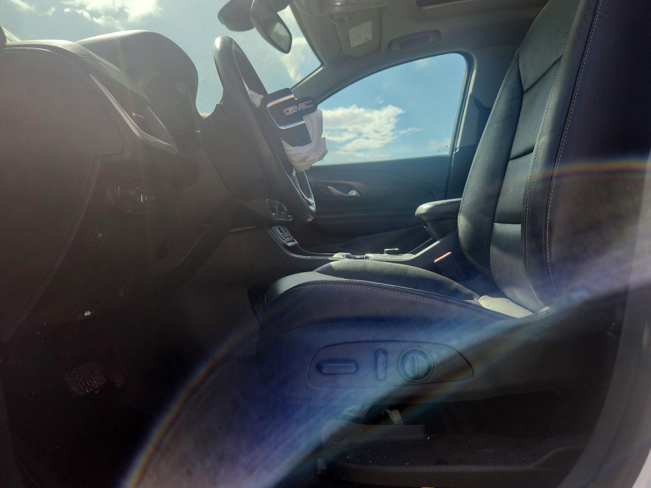 2020 GMC TERRAIN SLT photo 13