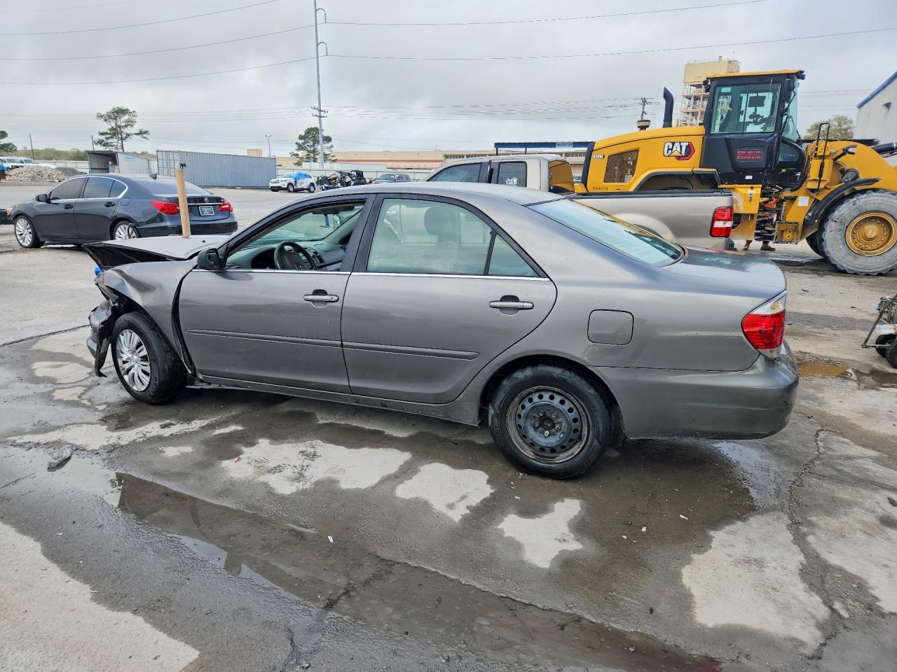 2005 TOYOTA CAMRY STANDARD photo 2