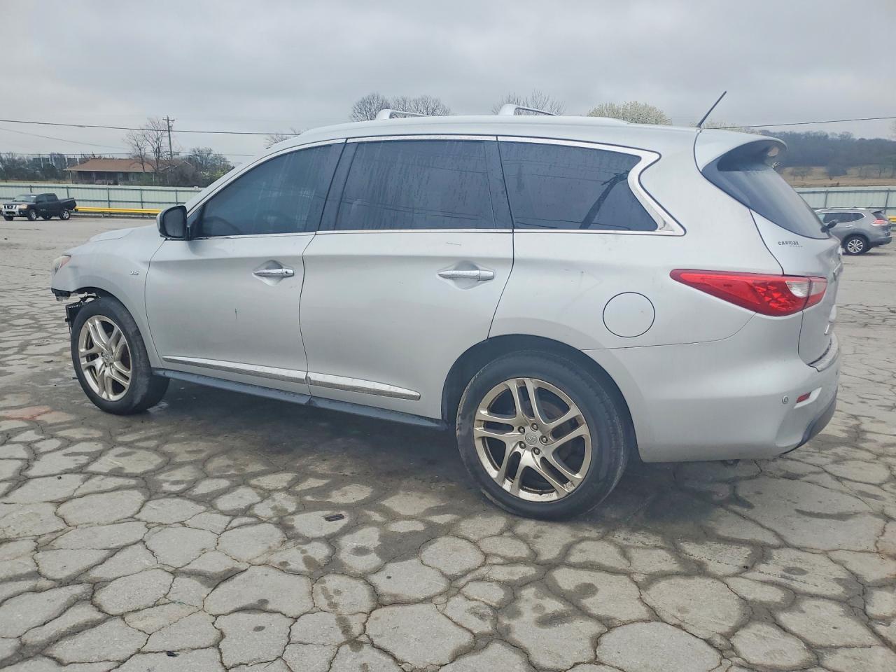 2014 INFINITI QX60 BASE photo 2