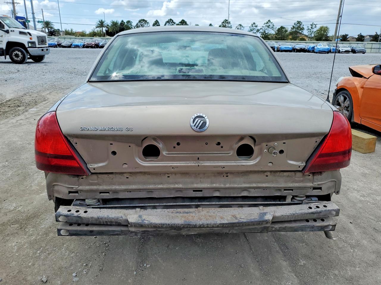 2005 MERCURY GRAND MARQUIS GS photo 6