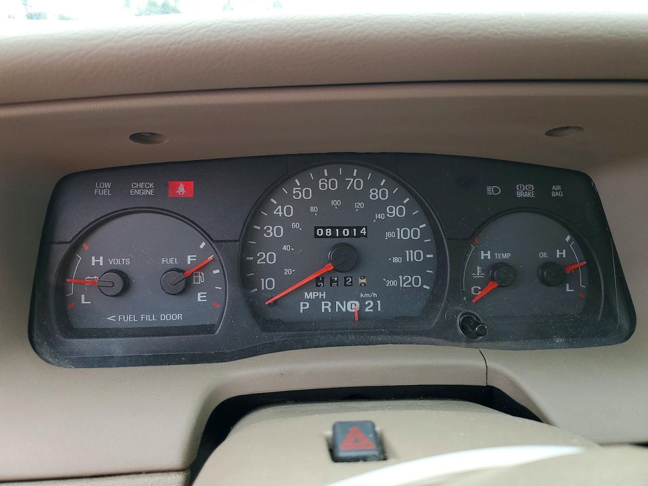 2005 MERCURY GRAND MARQUIS GS photo 9