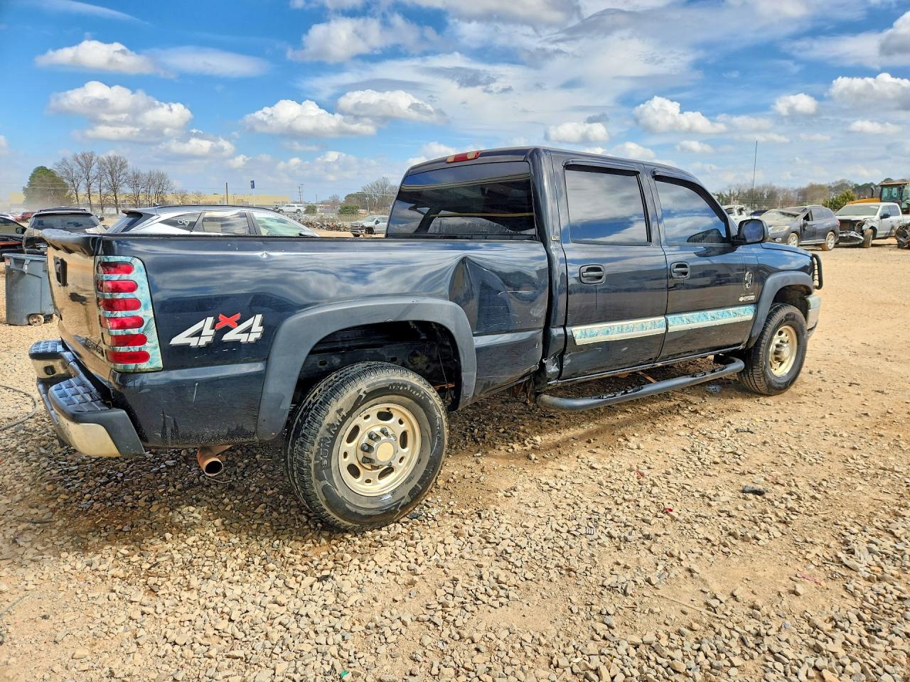 2004 CHEVROLET SILVERADO K2500 photo 5