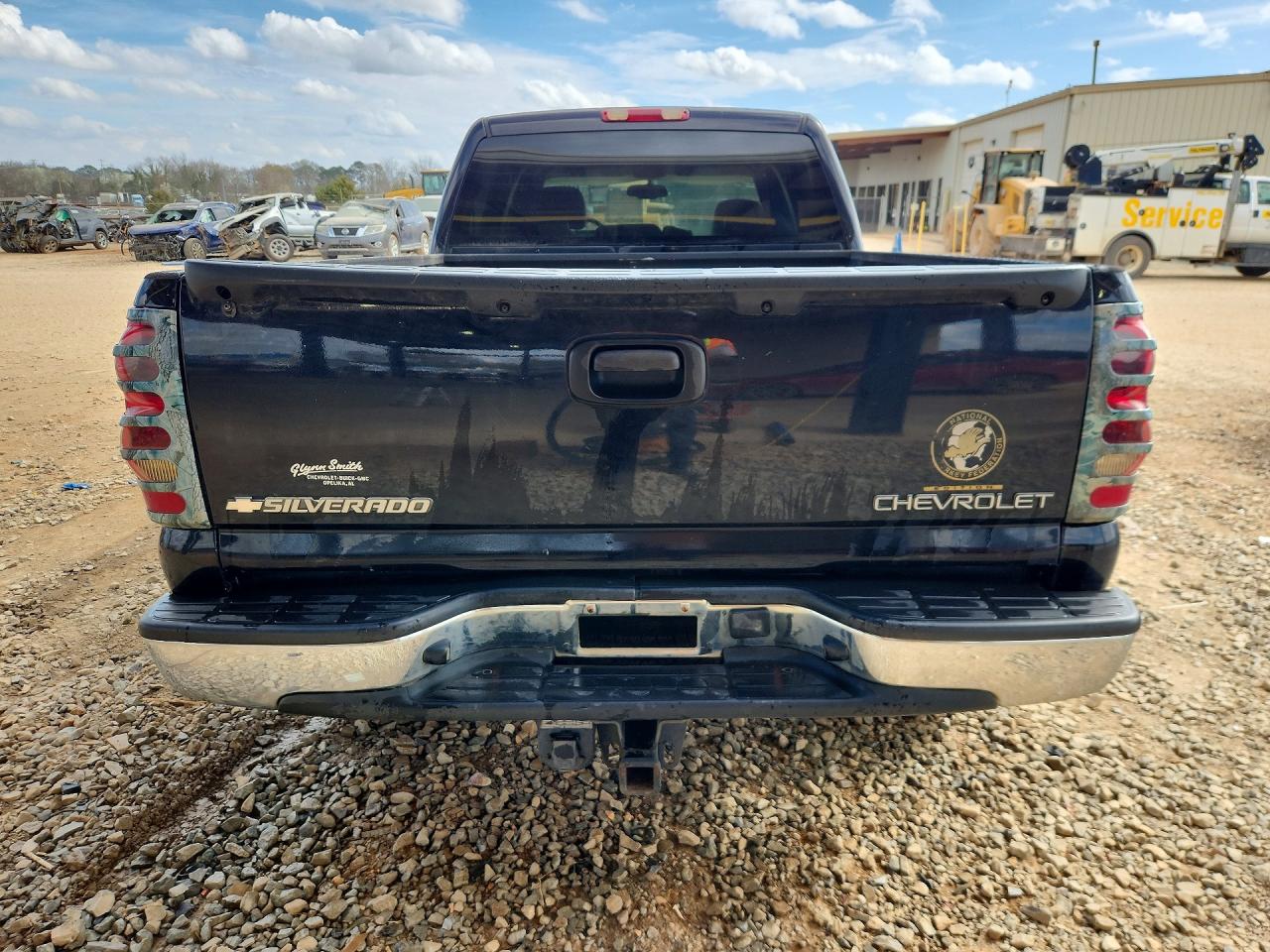 2004 CHEVROLET SILVERADO K2500 photo 11