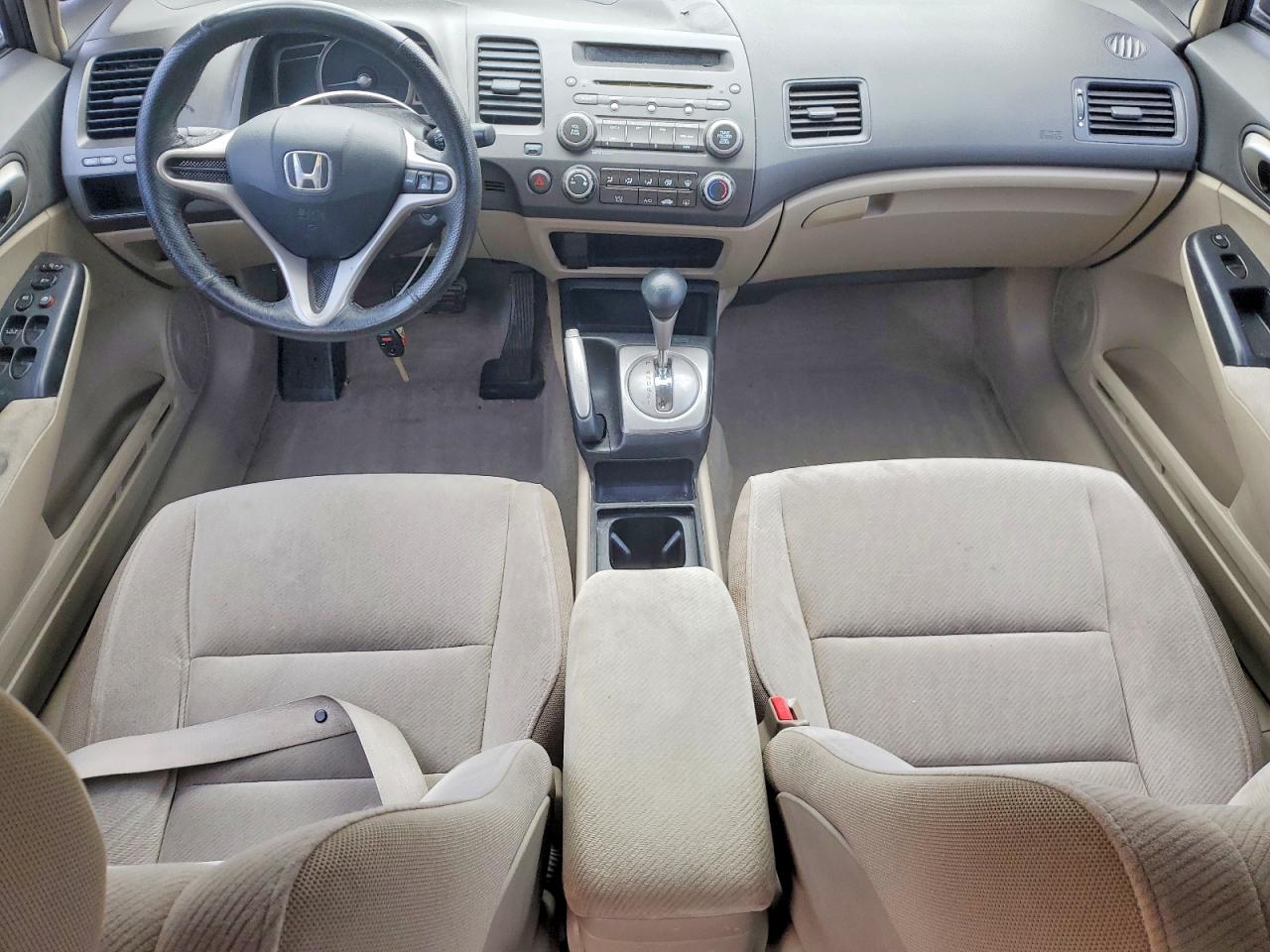 2010 HONDA CIVIC LX photo 8