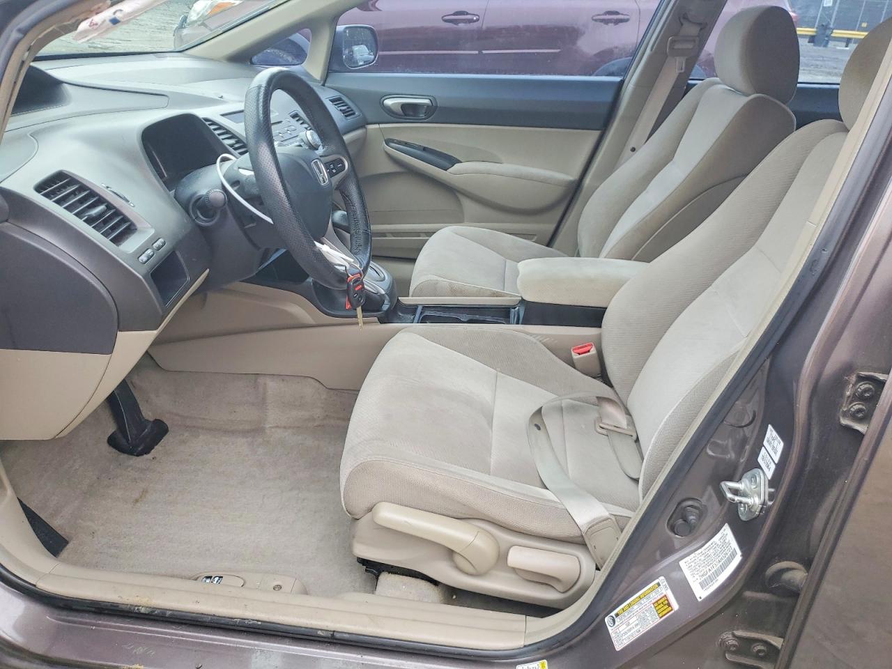 2010 HONDA CIVIC LX photo 7