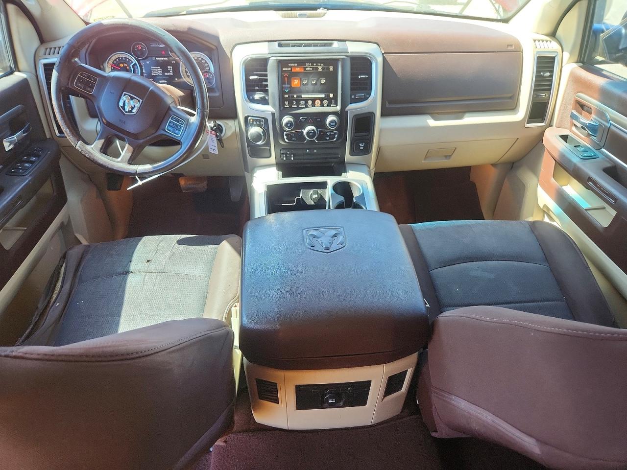 2014 RAM 1500 photo 8