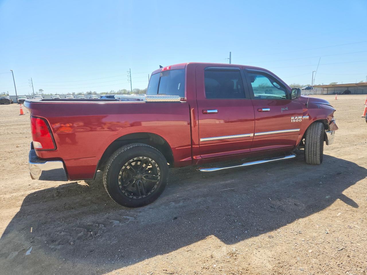 2014 RAM 1500 photo 3