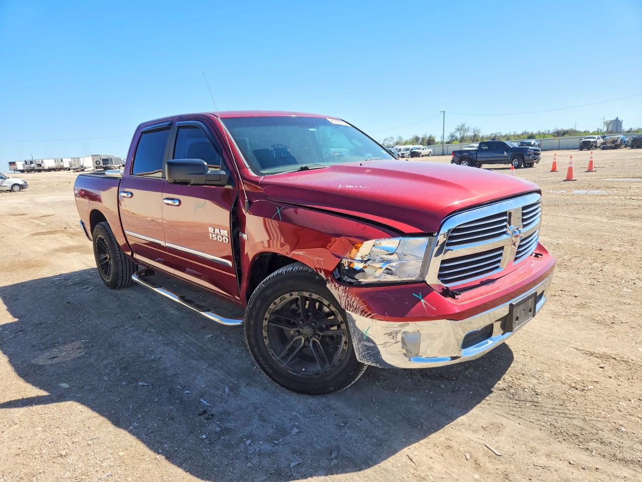 2014 RAM 1500 photo 4