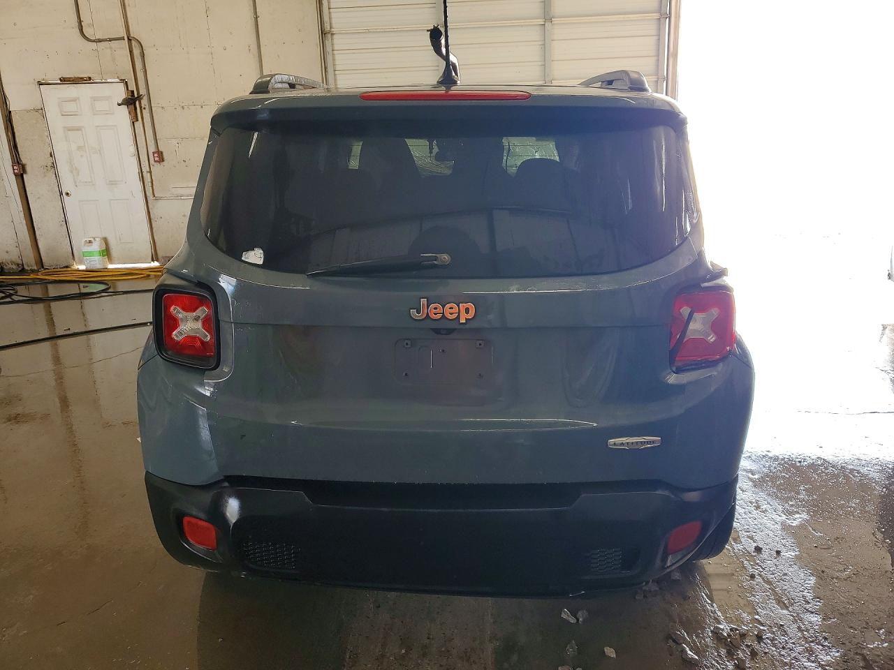 2017 JEEP RENEGADE LATITUDE photo 16