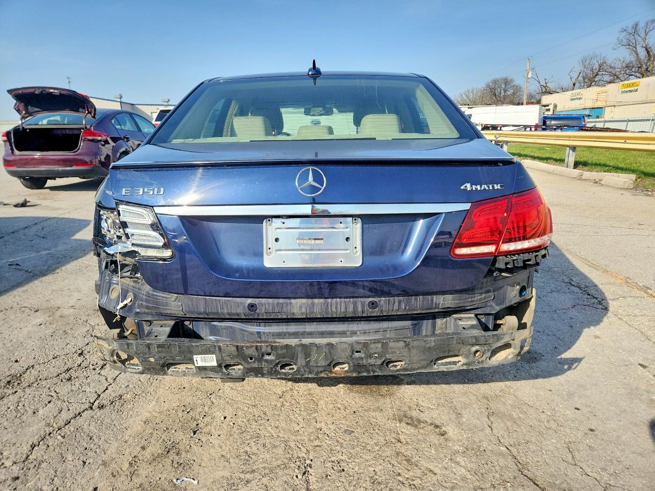 2014 MERCEDES-BENZ E 350 4MATIC photo 16