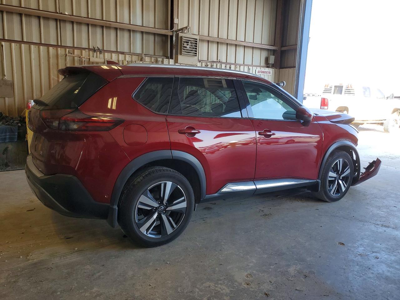 2023 NISSAN ROGUE SL photo 3