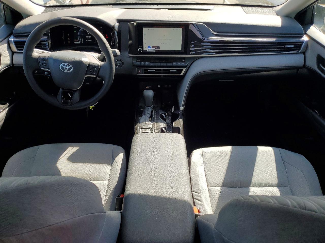 2026 TOYOTA CAMRY LE photo 15