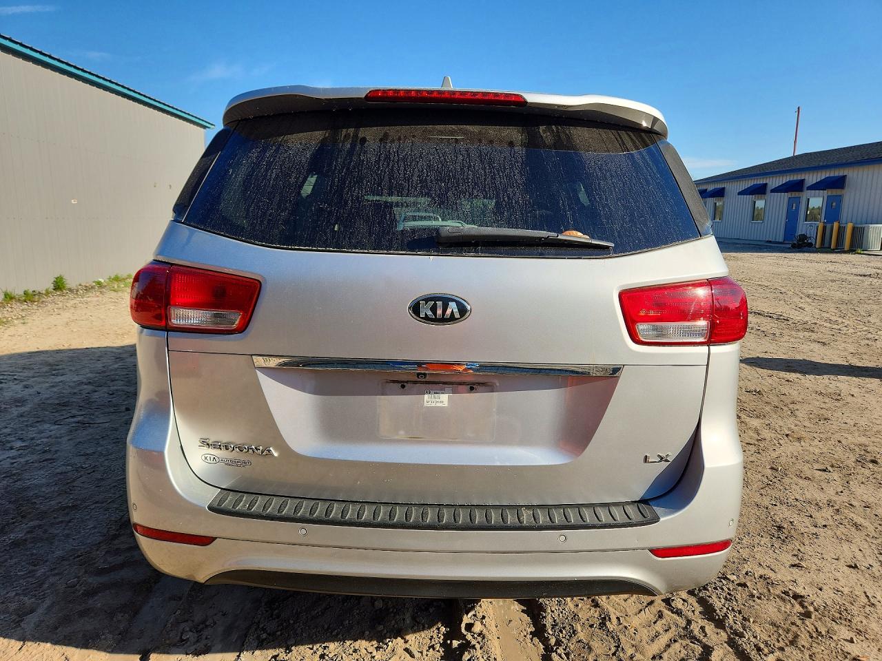 2016 KIA SEDONA LX photo 6