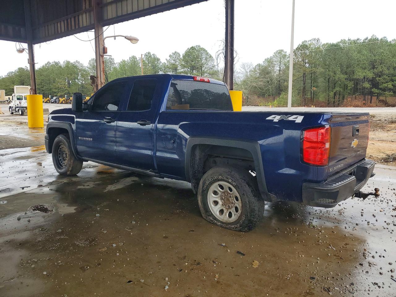 2014 CHEVROLET SILVERADO K1500 photo 2