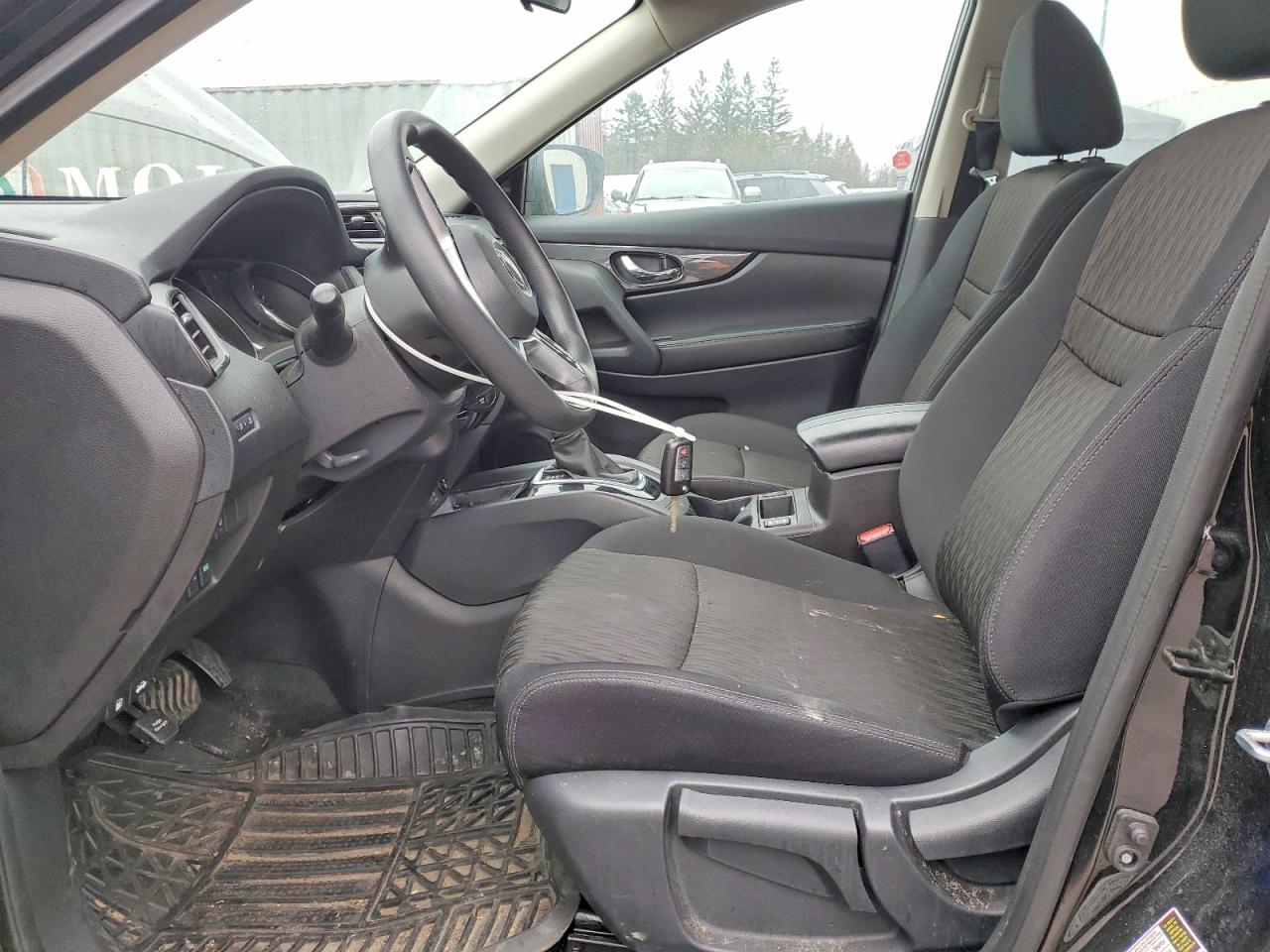2017 NISSAN ROGUE S photo 13