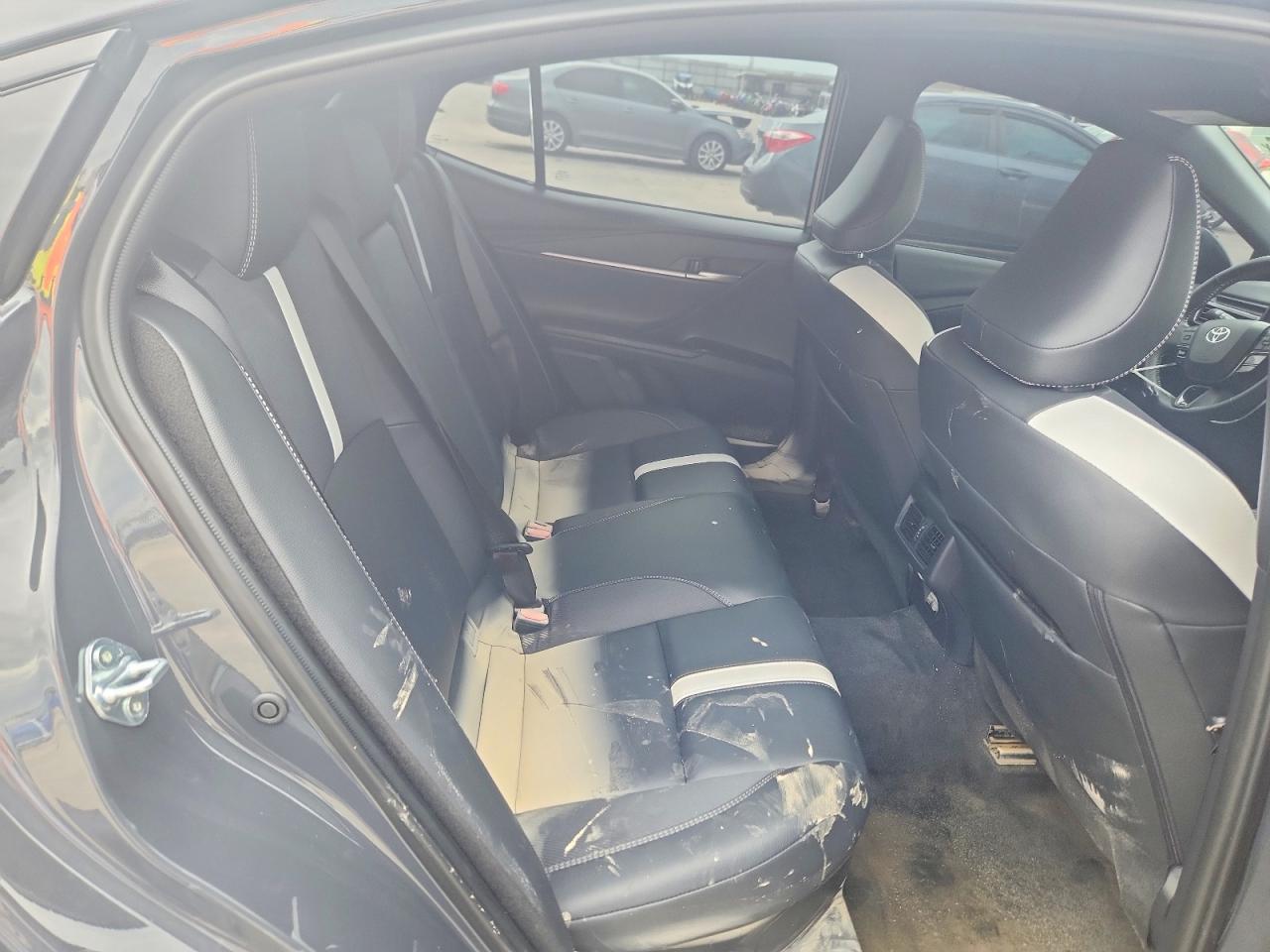 2025 TOYOTA CAMRY SE photo 19