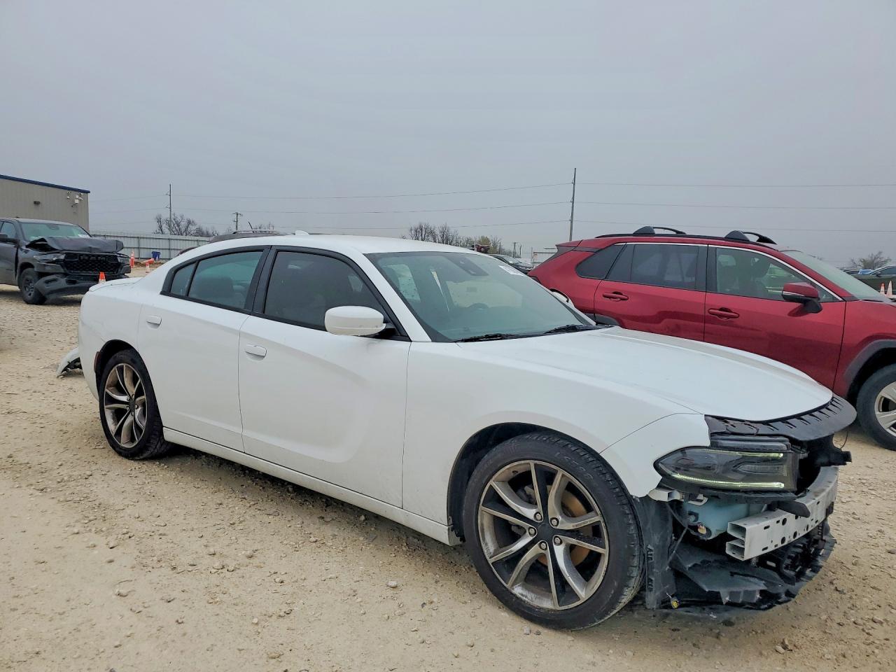 2015 DODGE CHARGER SXT photo 13