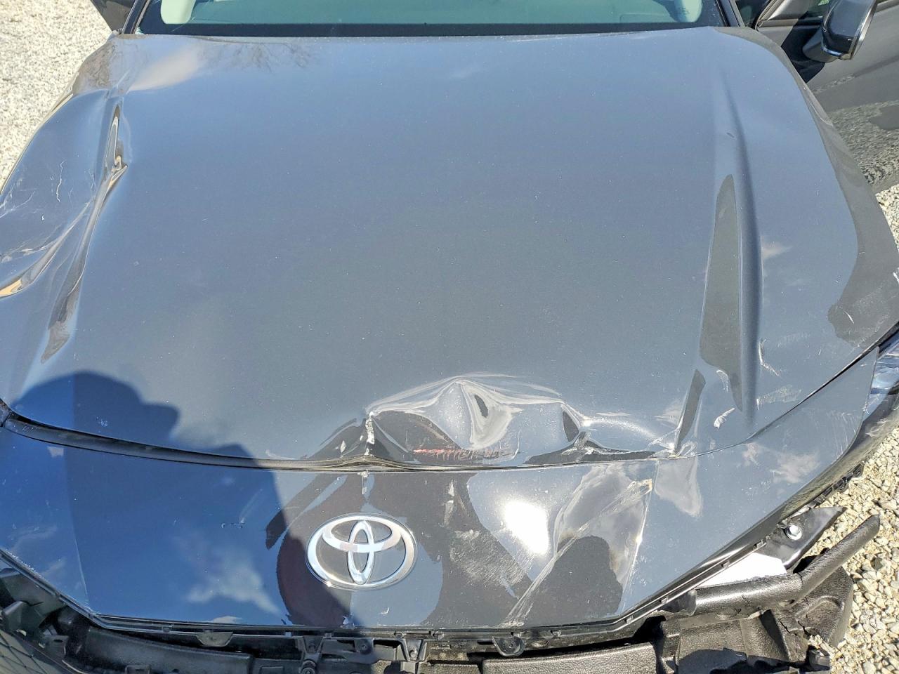 2026 TOYOTA CAMRY LE photo 11