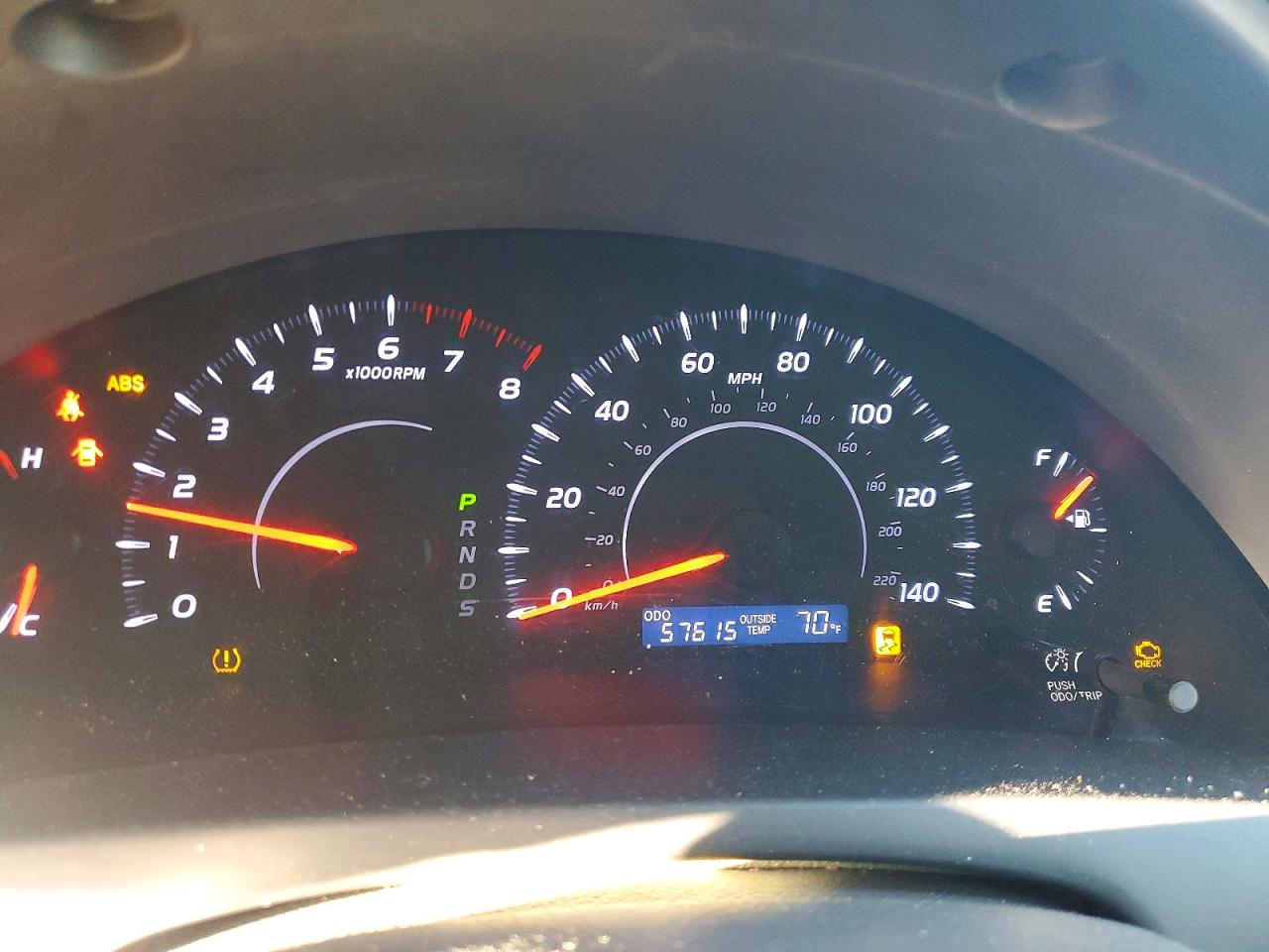 2011 TOYOTA CAMRY LE photo 33