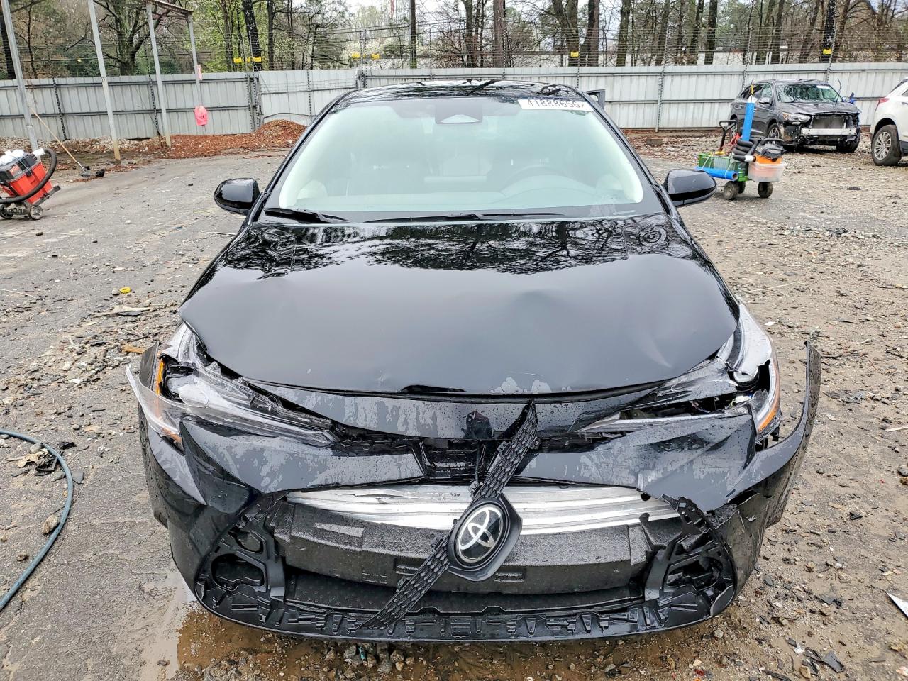 2025 TOYOTA COROLLA LE photo 9