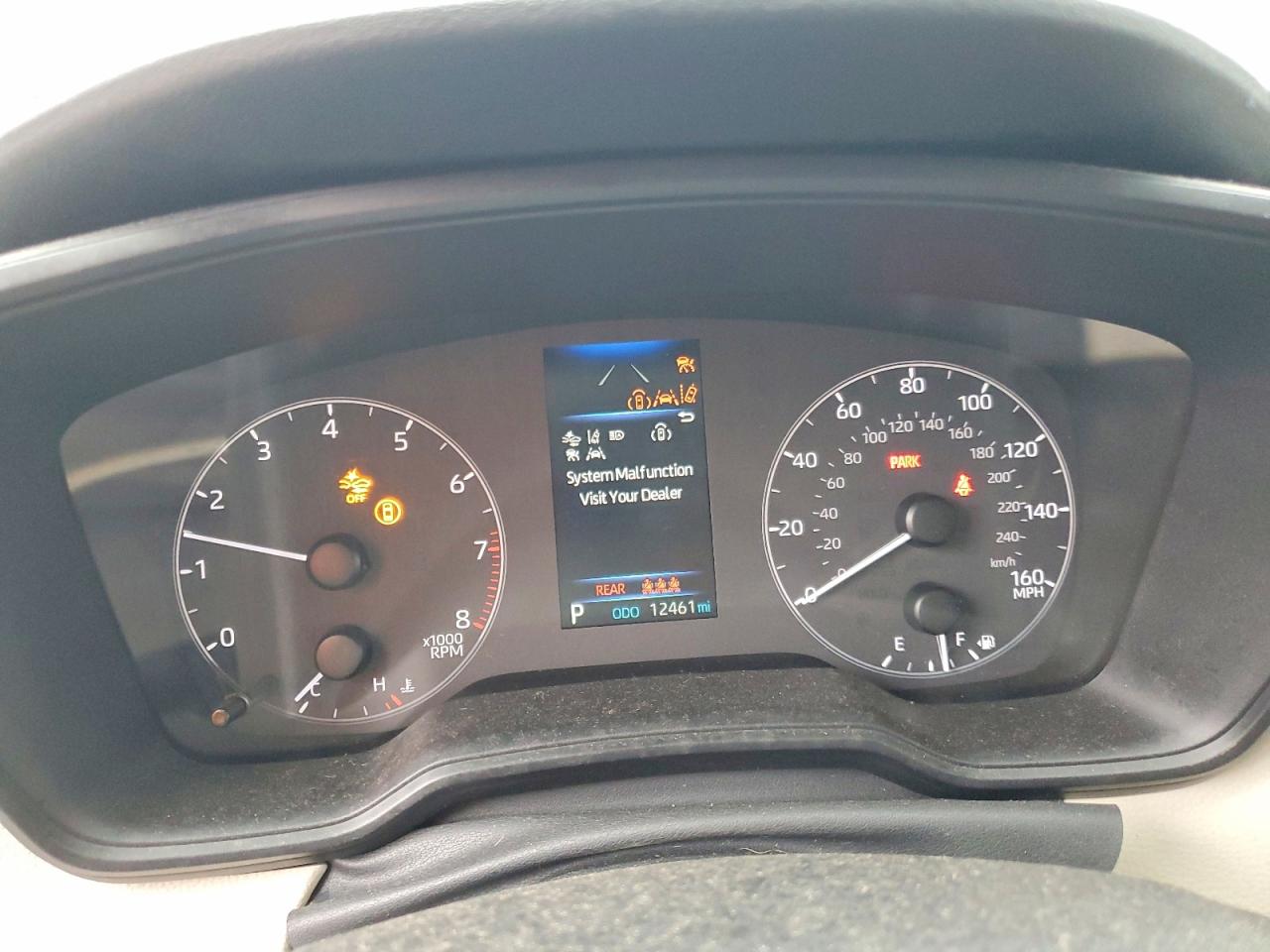 2025 TOYOTA COROLLA LE photo 17