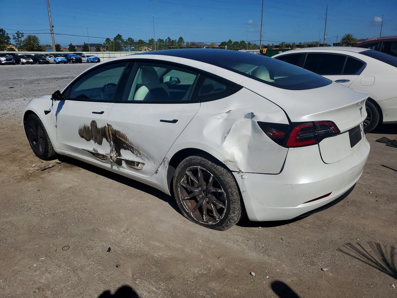 2023 TESLA MODEL 3 photo 2