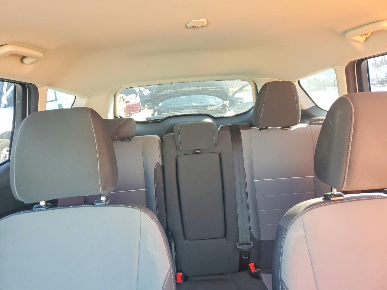 2015 FORD ESCAPE SE photo 10