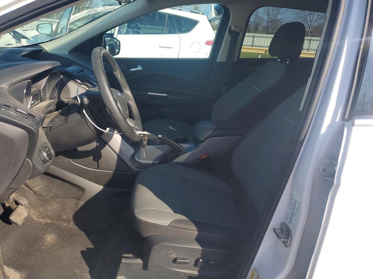 2015 FORD ESCAPE SE photo 7