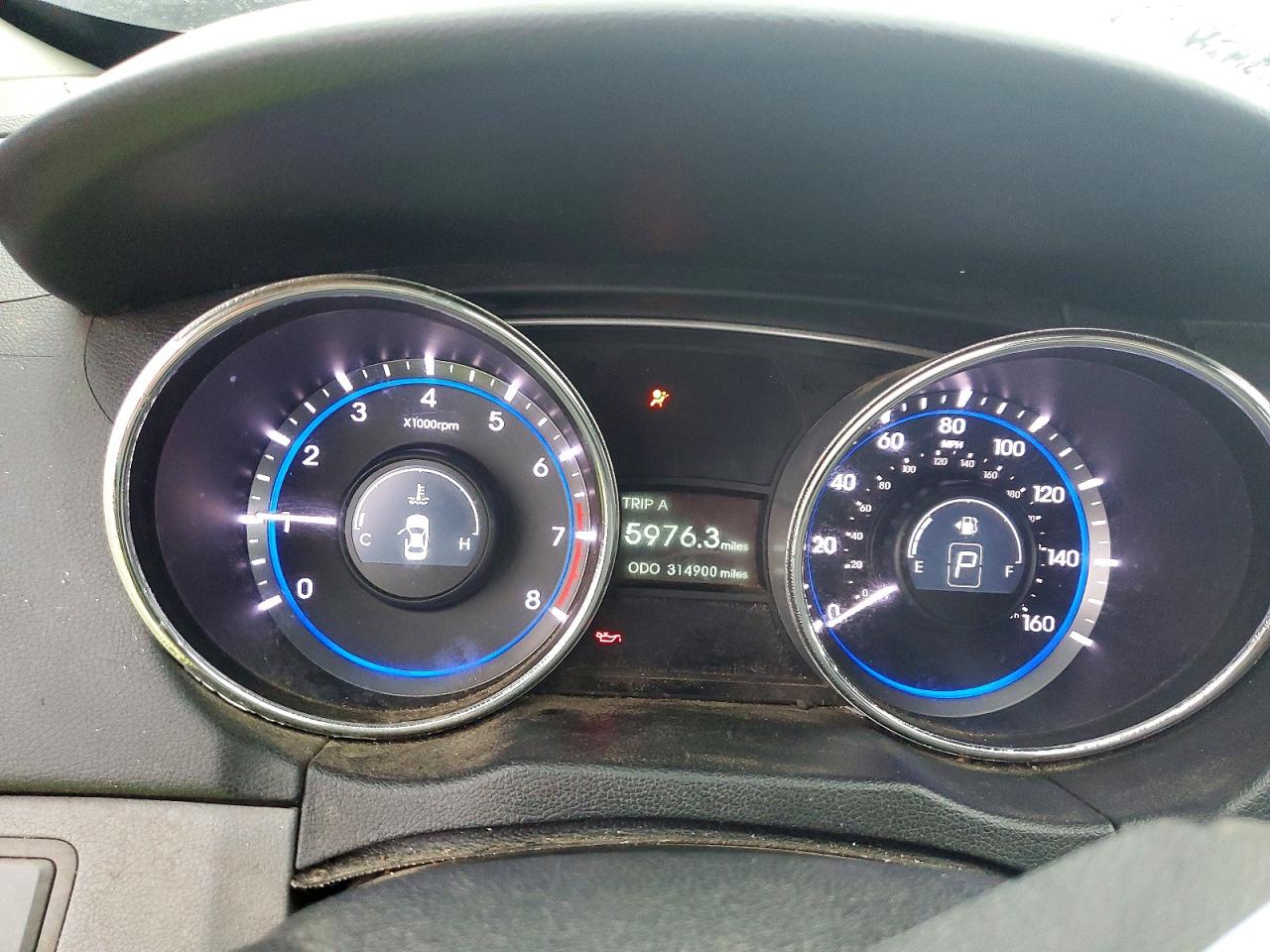 2011 HYUNDAI SONATA GLS photo 25
