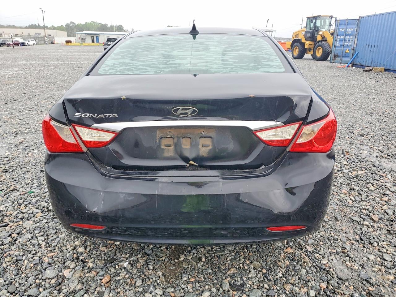 2011 HYUNDAI SONATA GLS photo 16