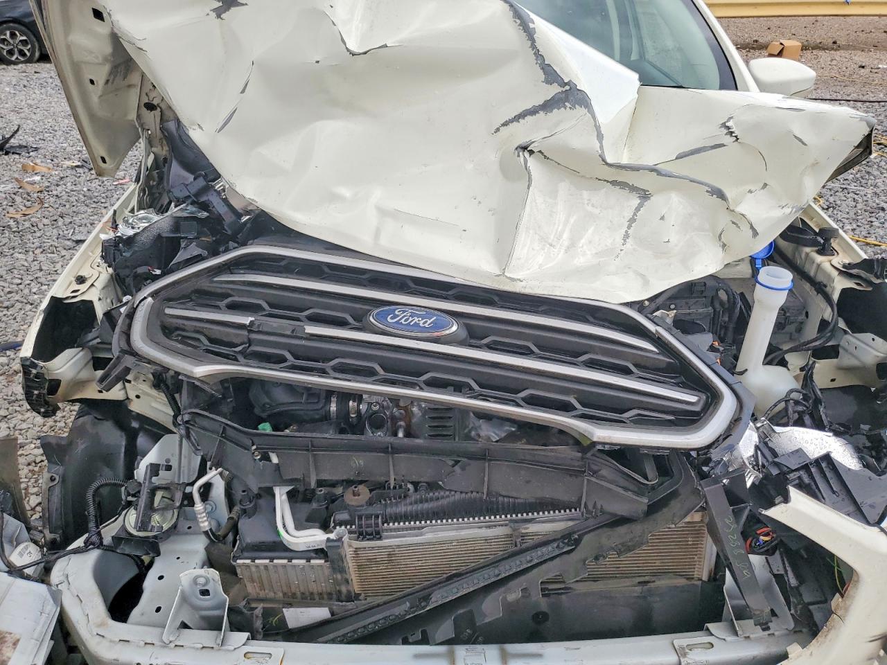 2020 FORD ECOSPORT SE photo 11