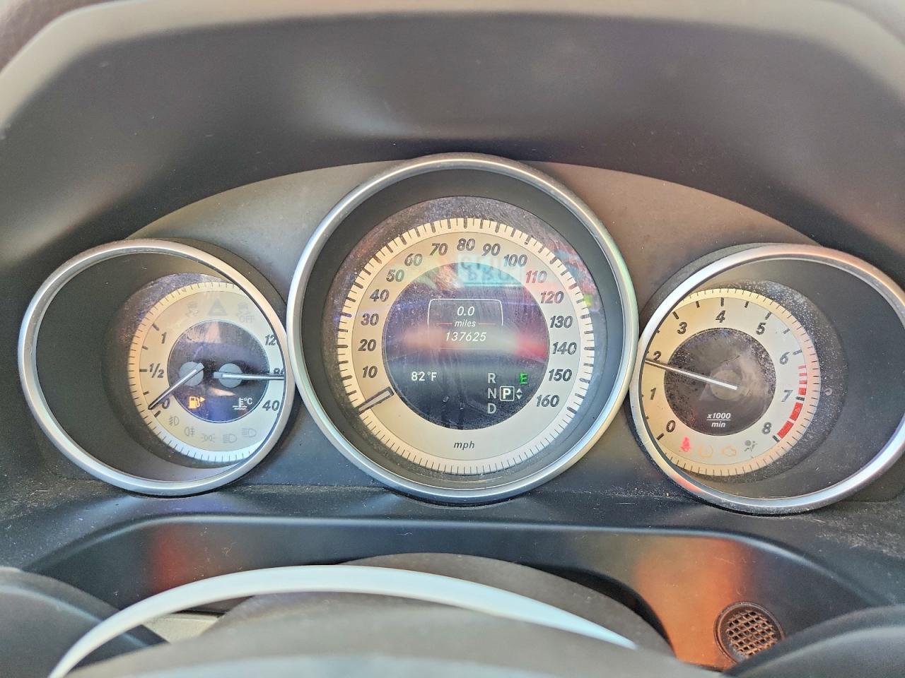 2016 MERCEDES-BENZ E 350 4MATIC photo 25