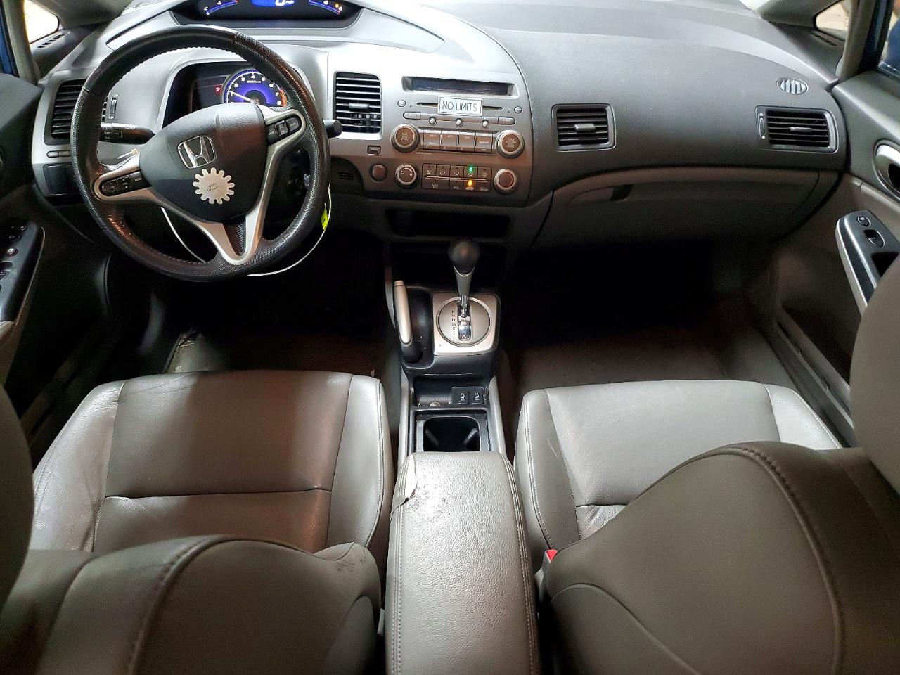 2010 HONDA CIVIC EXL photo 8