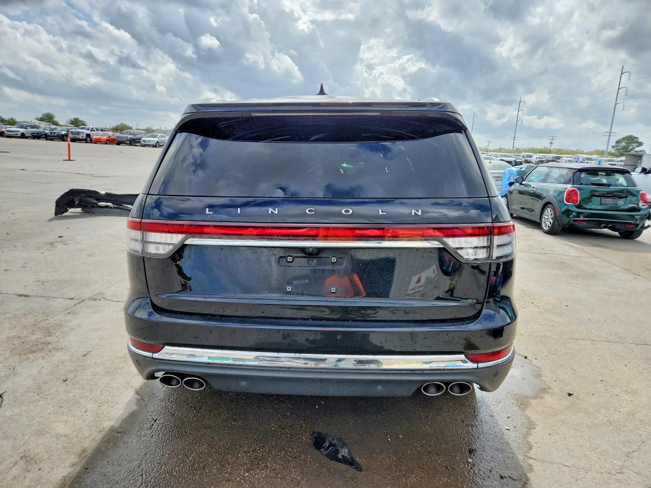 2023 LINCOLN AVIATOR RESERVE photo 11