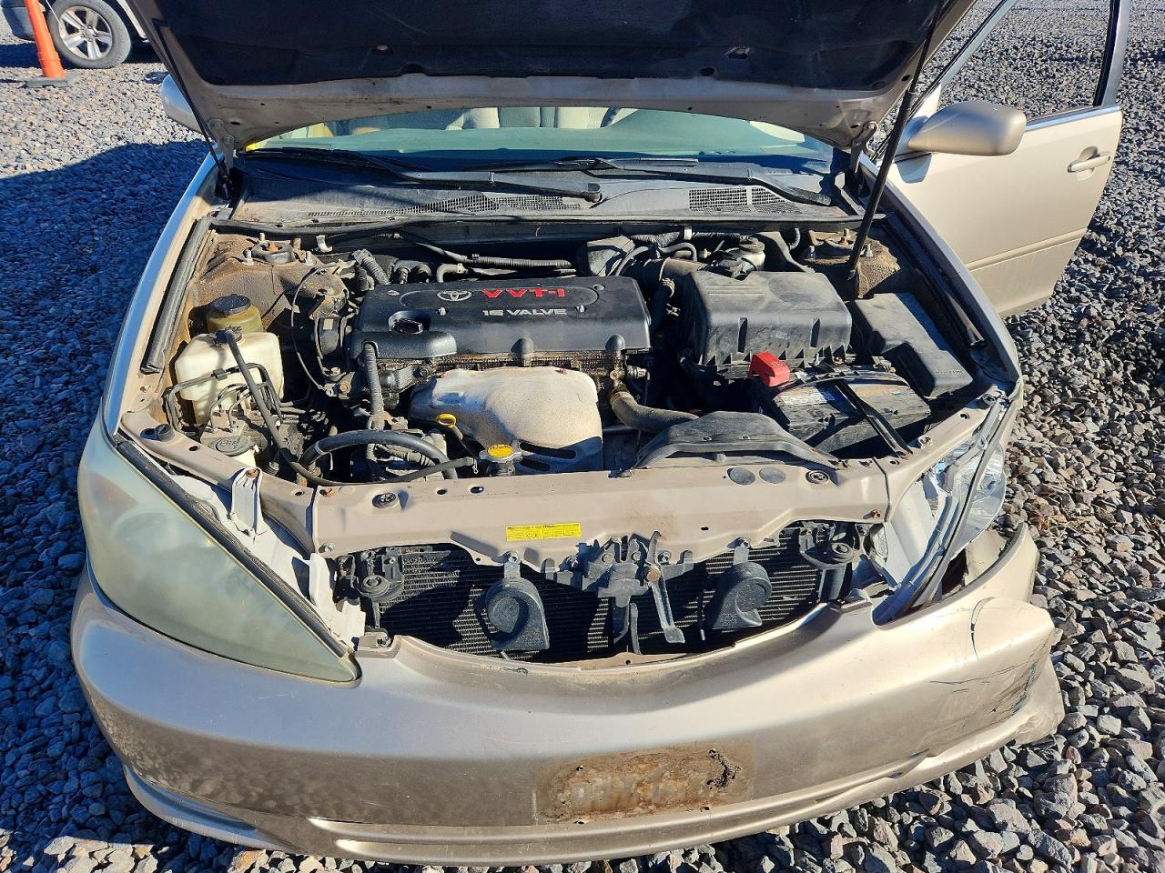 2003 TOYOTA CAMRY photo 21