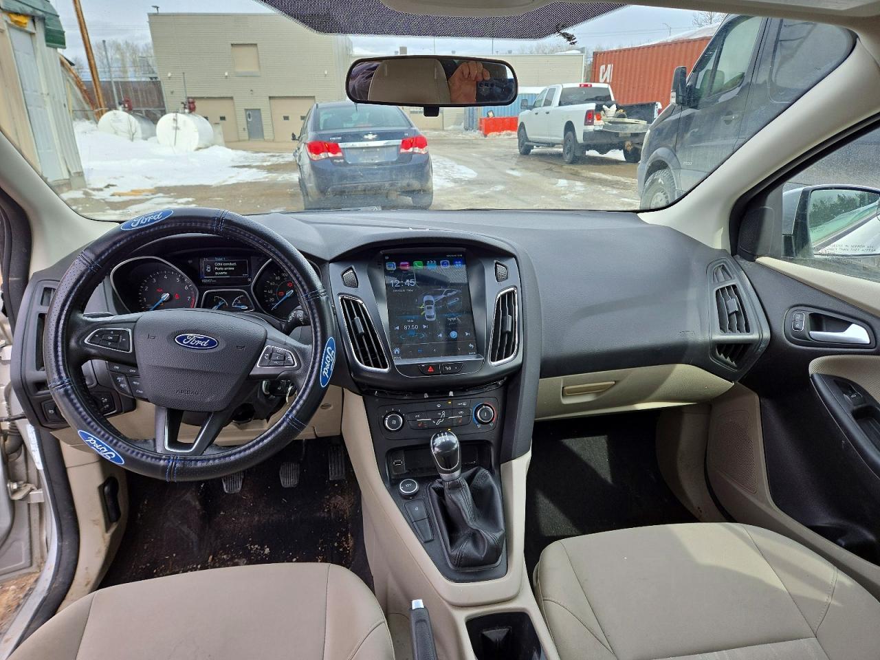 2015 FORD FOCUS SE photo 22