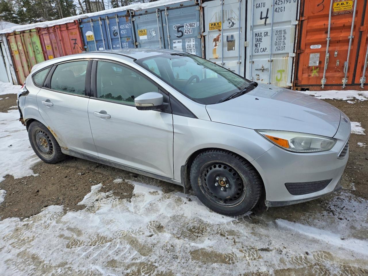 2015 FORD FOCUS SE photo 10
