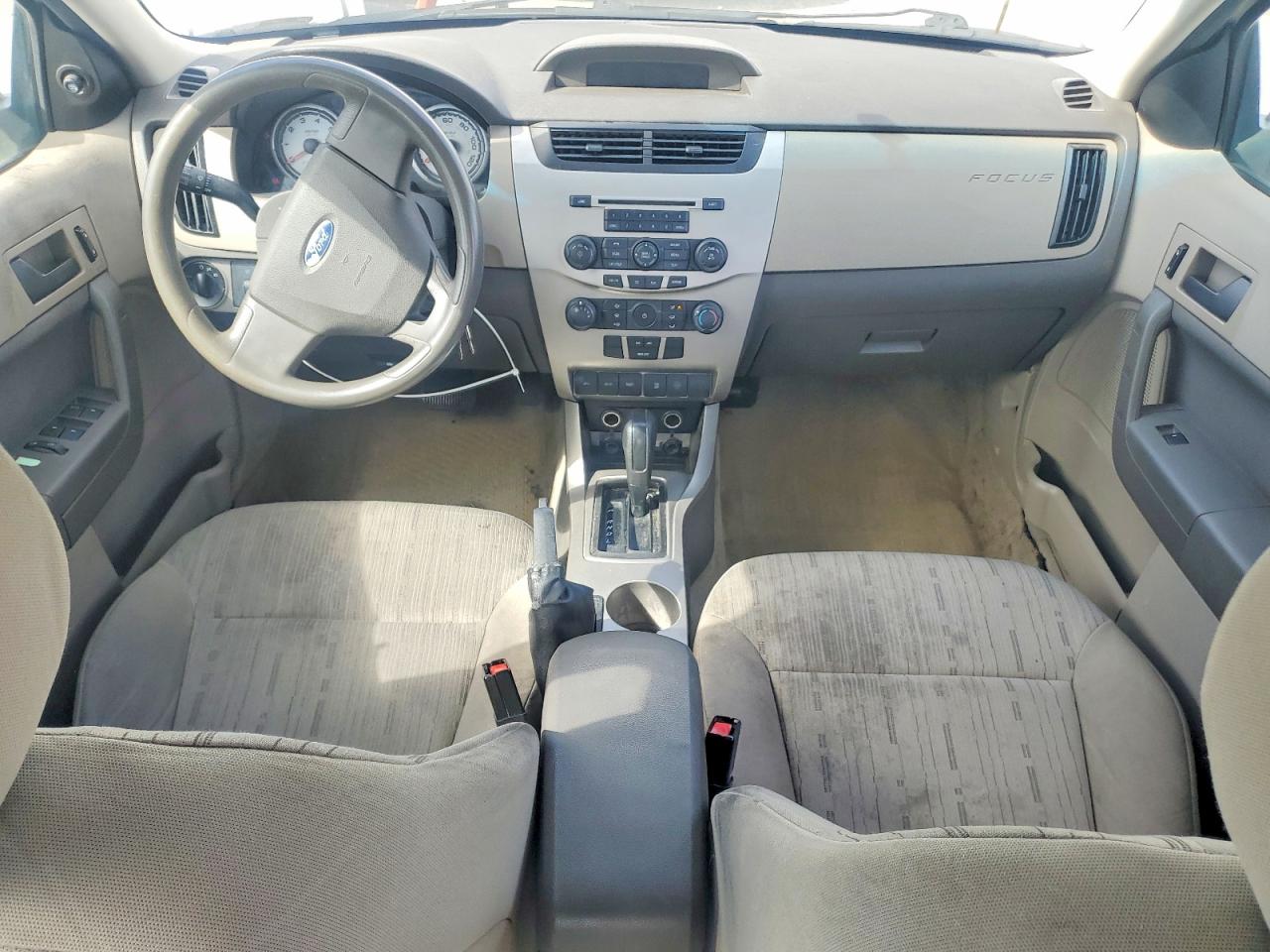 2008 FORD FOCUS SE photo 8