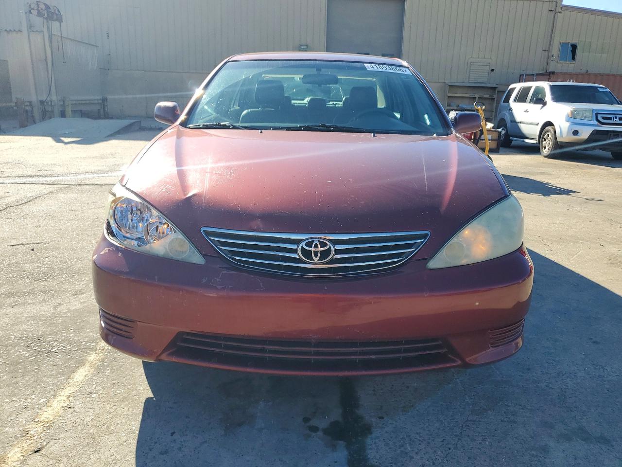 2005 TOYOTA CAMRY LE photo 5
