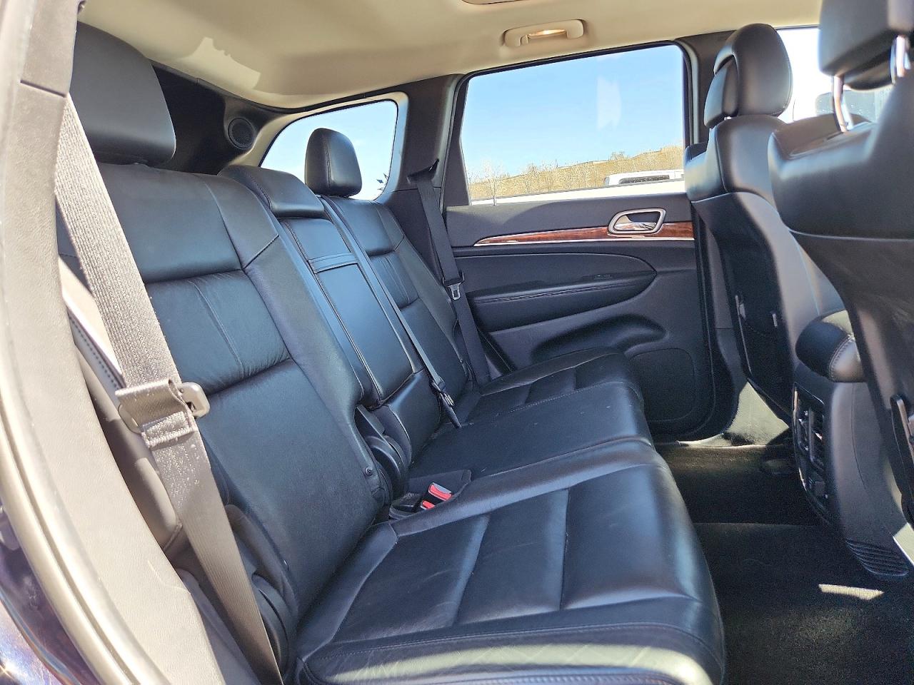 2012 JEEP GRAND CHEROKEE LIMITED photo 11