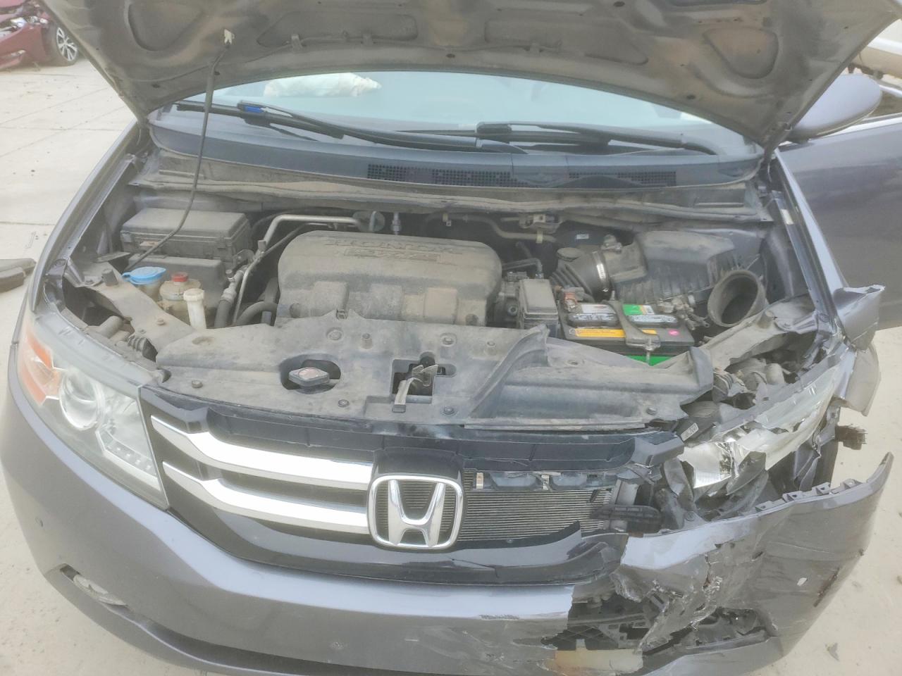 2014 HONDA ODYSSEY TOURING photo 23