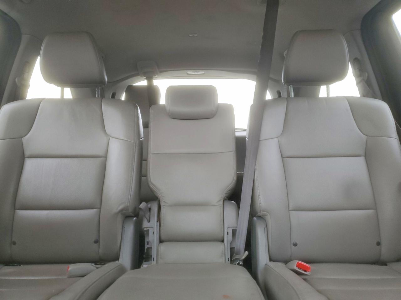 2014 HONDA ODYSSEY TOURING photo 19