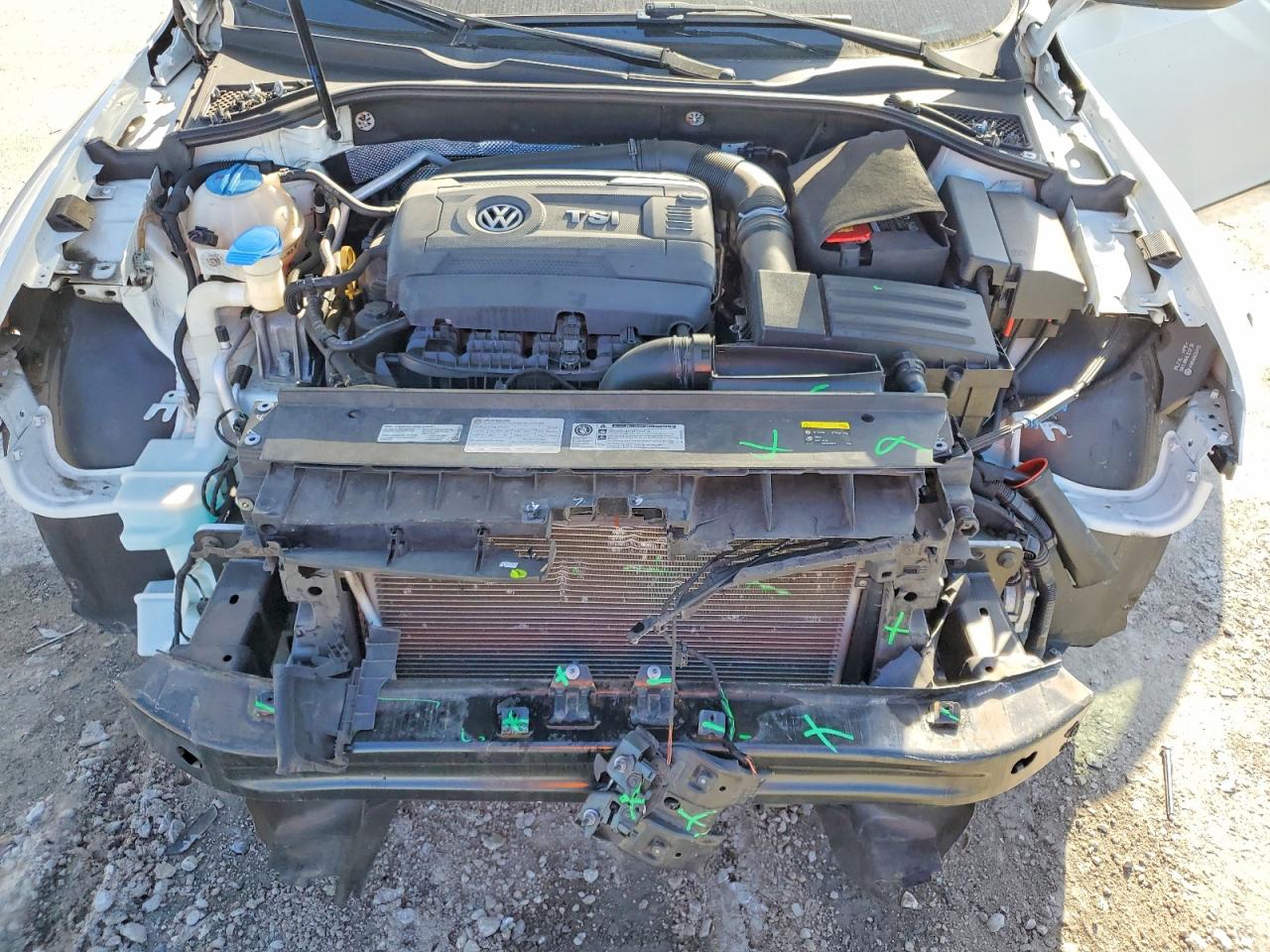 2017 VOLKSWAGEN PASSAT SE photo 21