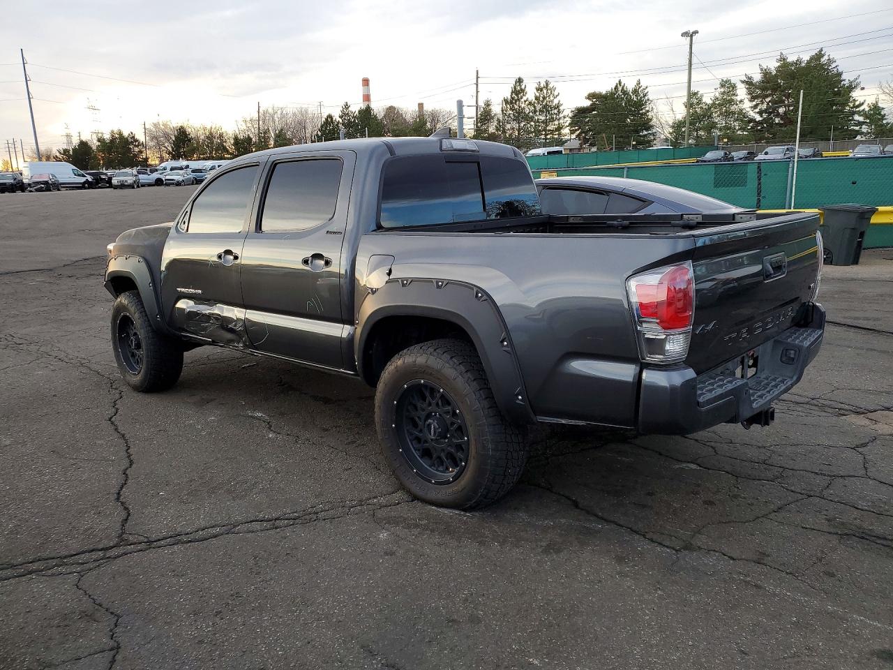 2017 TOYOTA TACOMA LIMITED photo 2