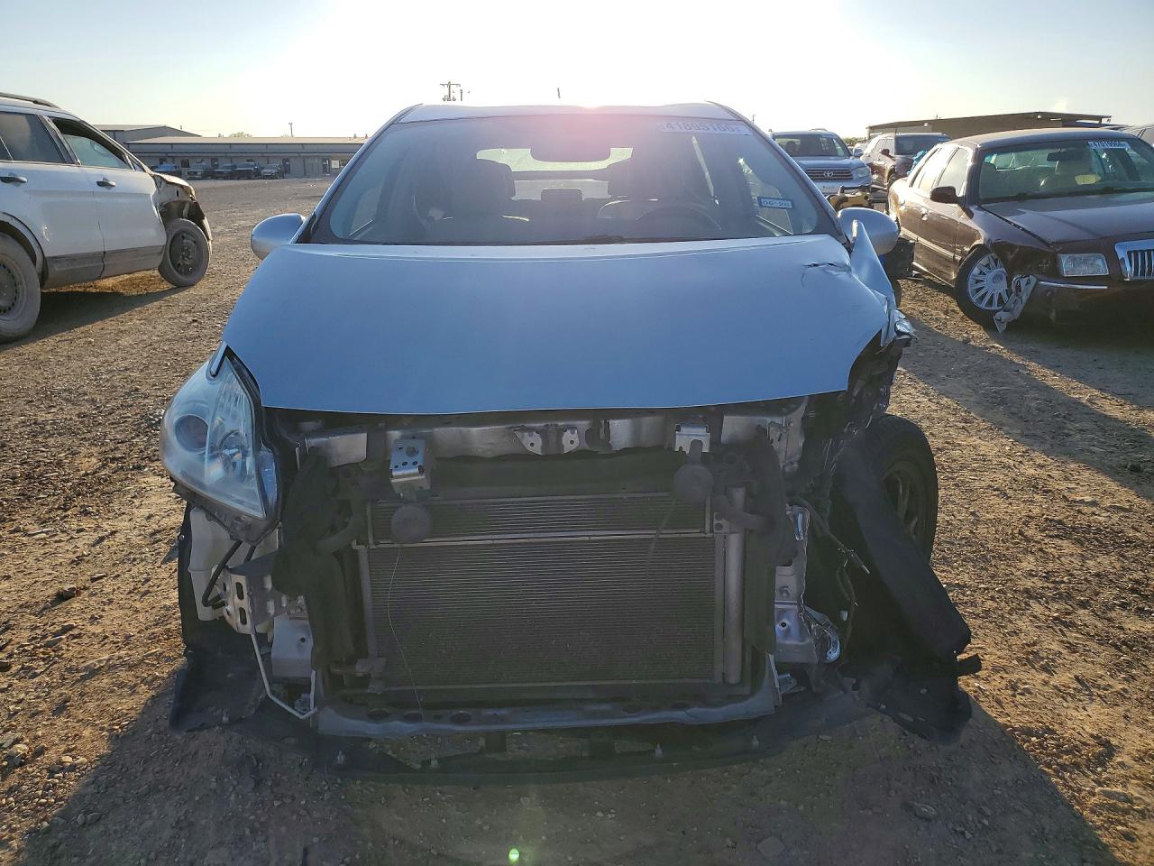 2012 TOYOTA PRIUS FOUR photo 13
