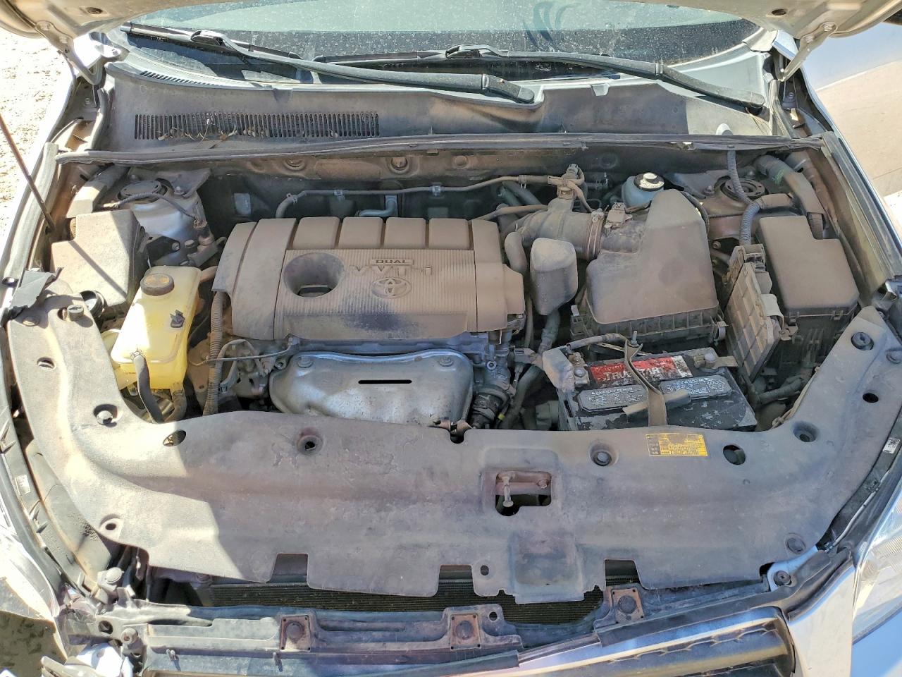2011 TOYOTA RAV4 BASE photo 31
