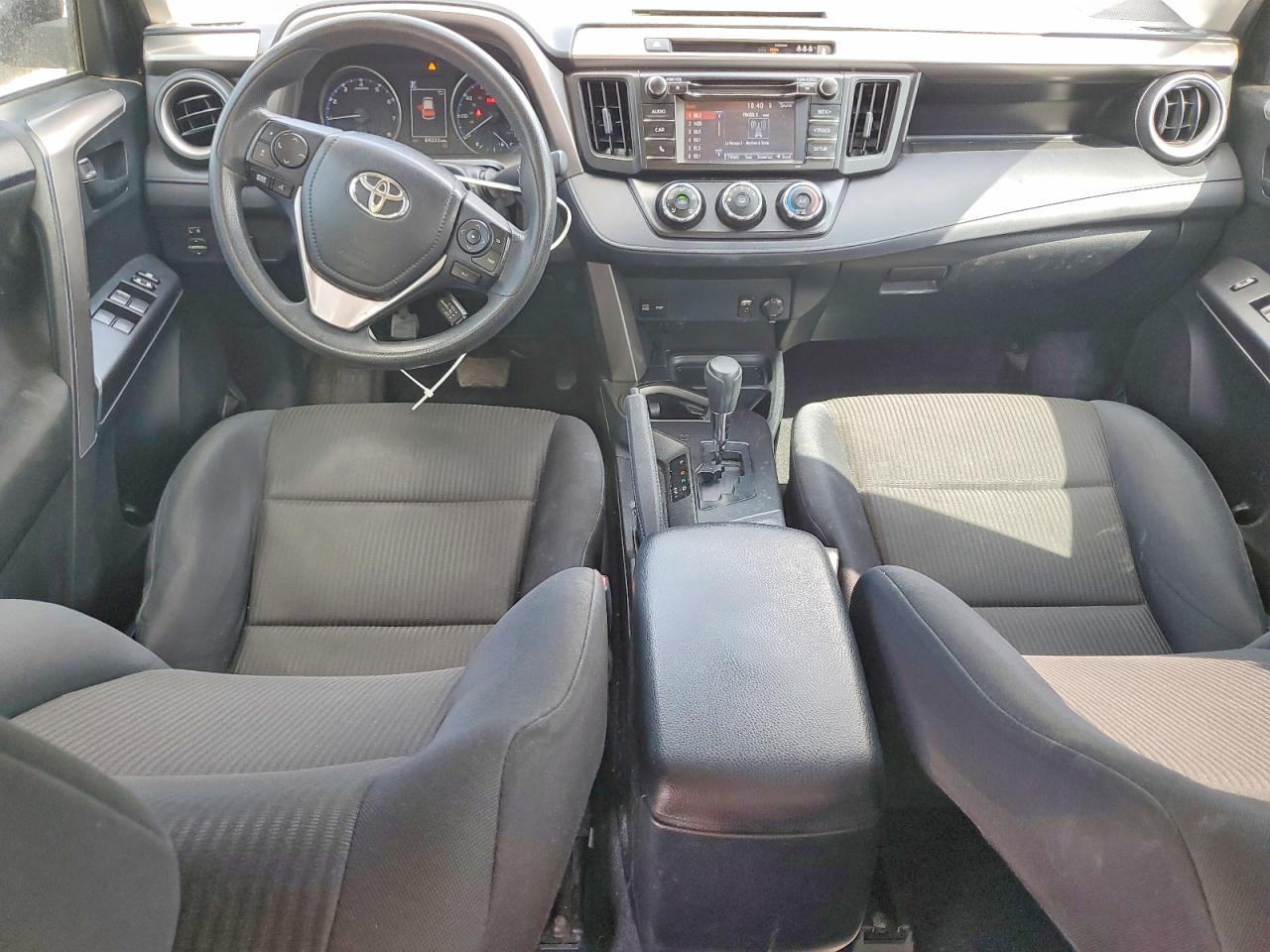 2017 TOYOTA RAV4 LE photo 15