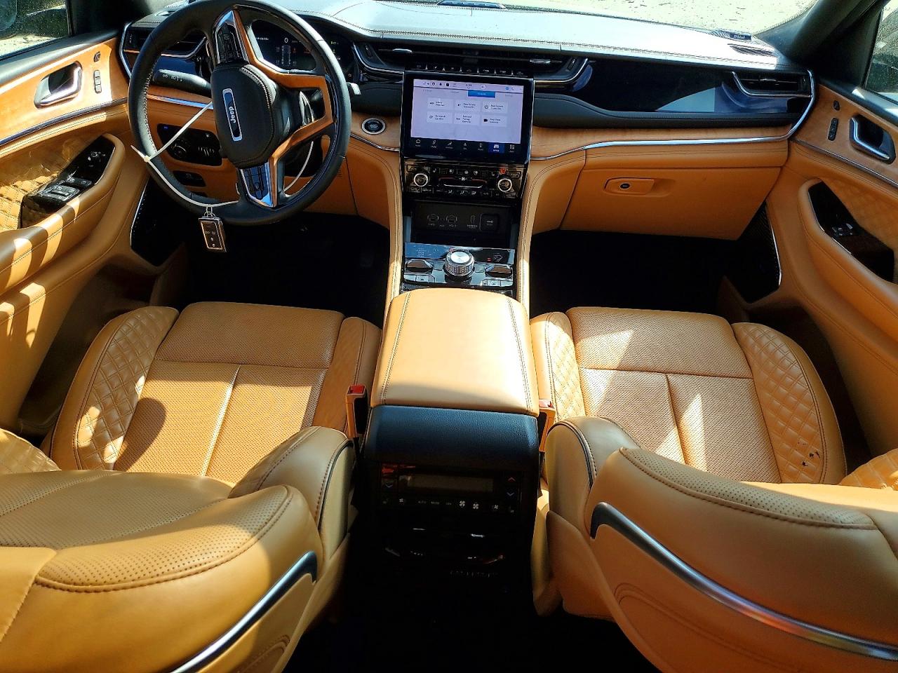 2023 JEEP GRAND CHEROKEE SUMMIT 4XE photo 8